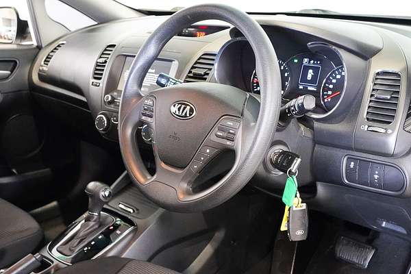 2017 Kia Cerato S YD