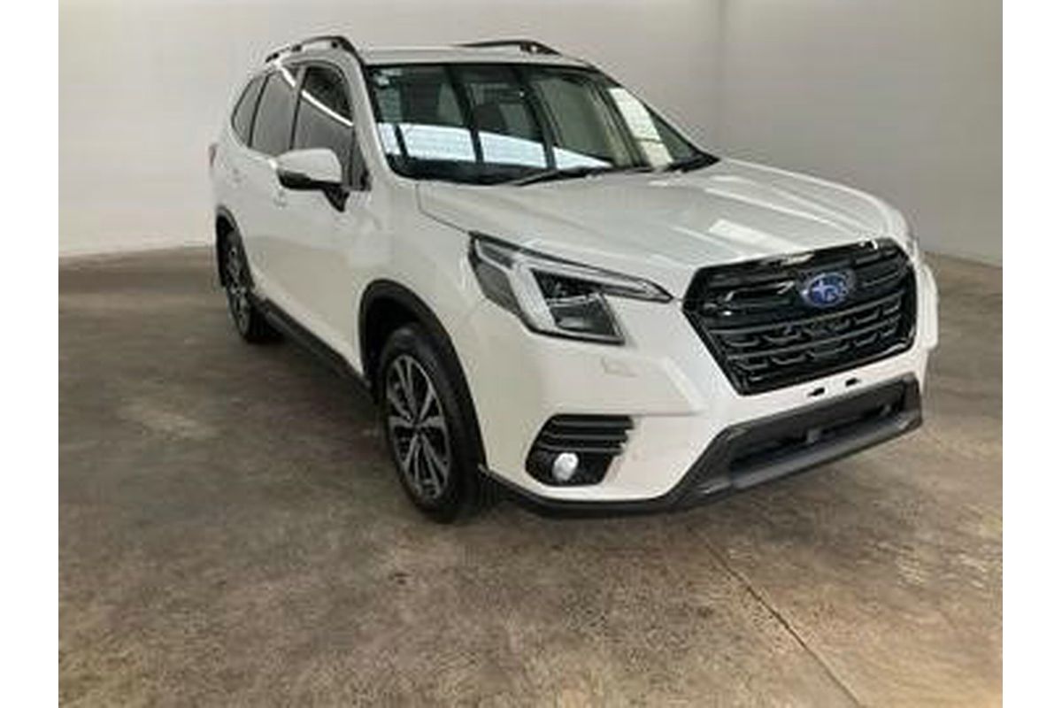 2023 Subaru Forester 2.5i Premium S5
