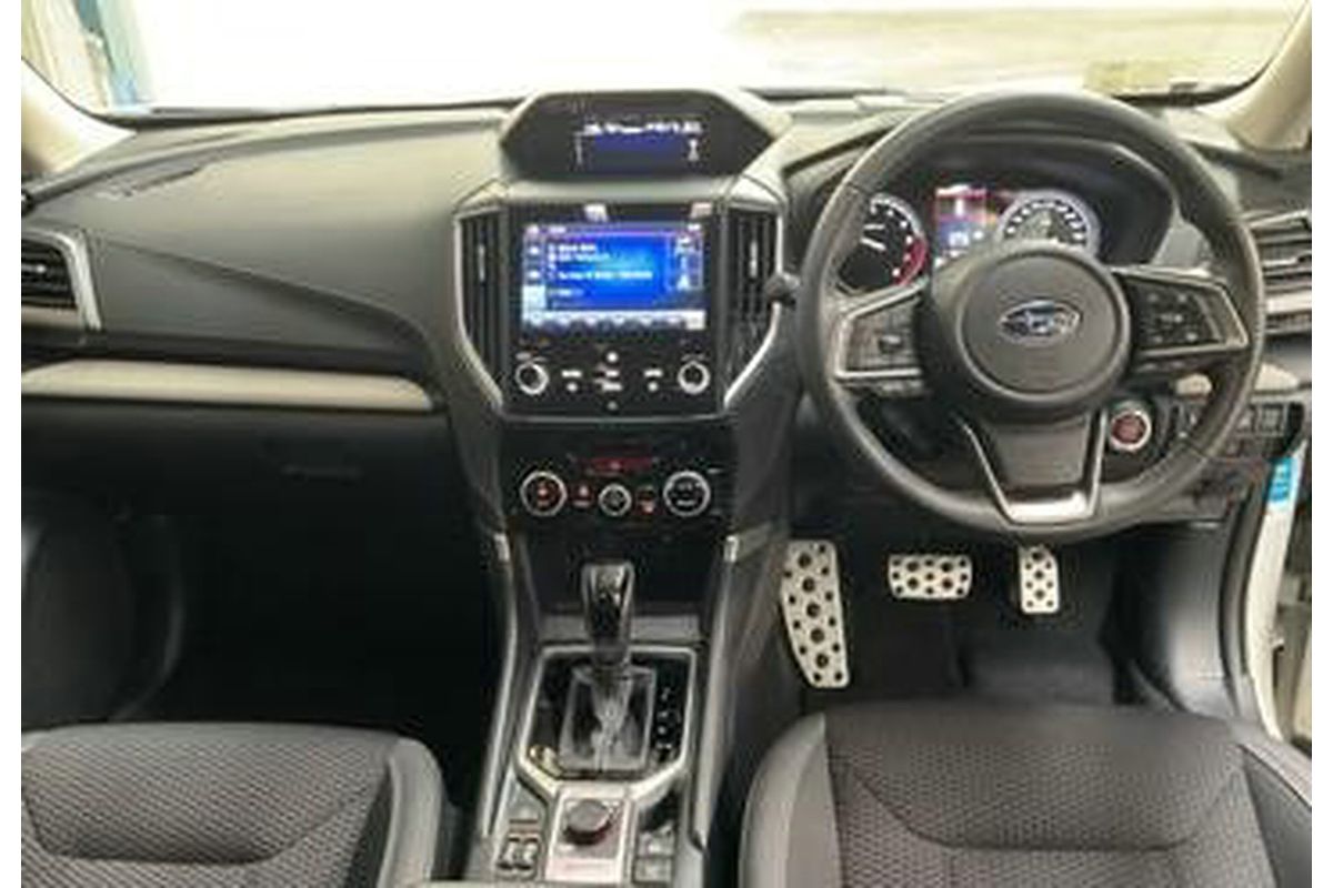 2023 Subaru Forester 2.5i Premium S5
