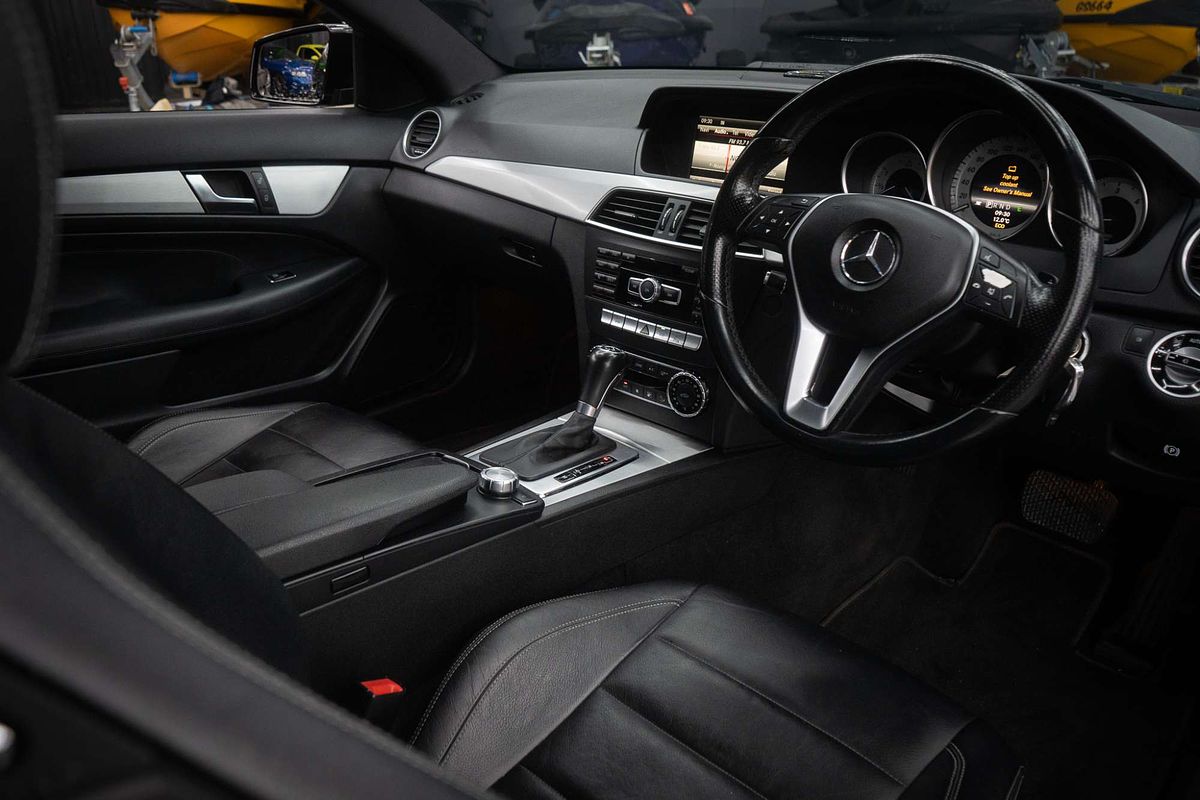 2012 Mercedes-Benz C-Class C250 CDI BlueEFFICIENCY C204