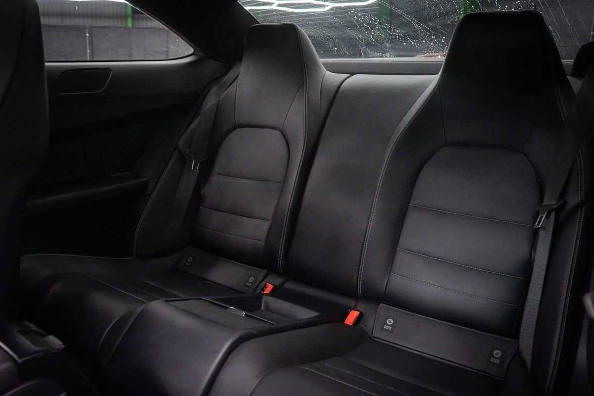 2012 Mercedes-Benz C-Class C250 CDI BlueEFFICIENCY C204