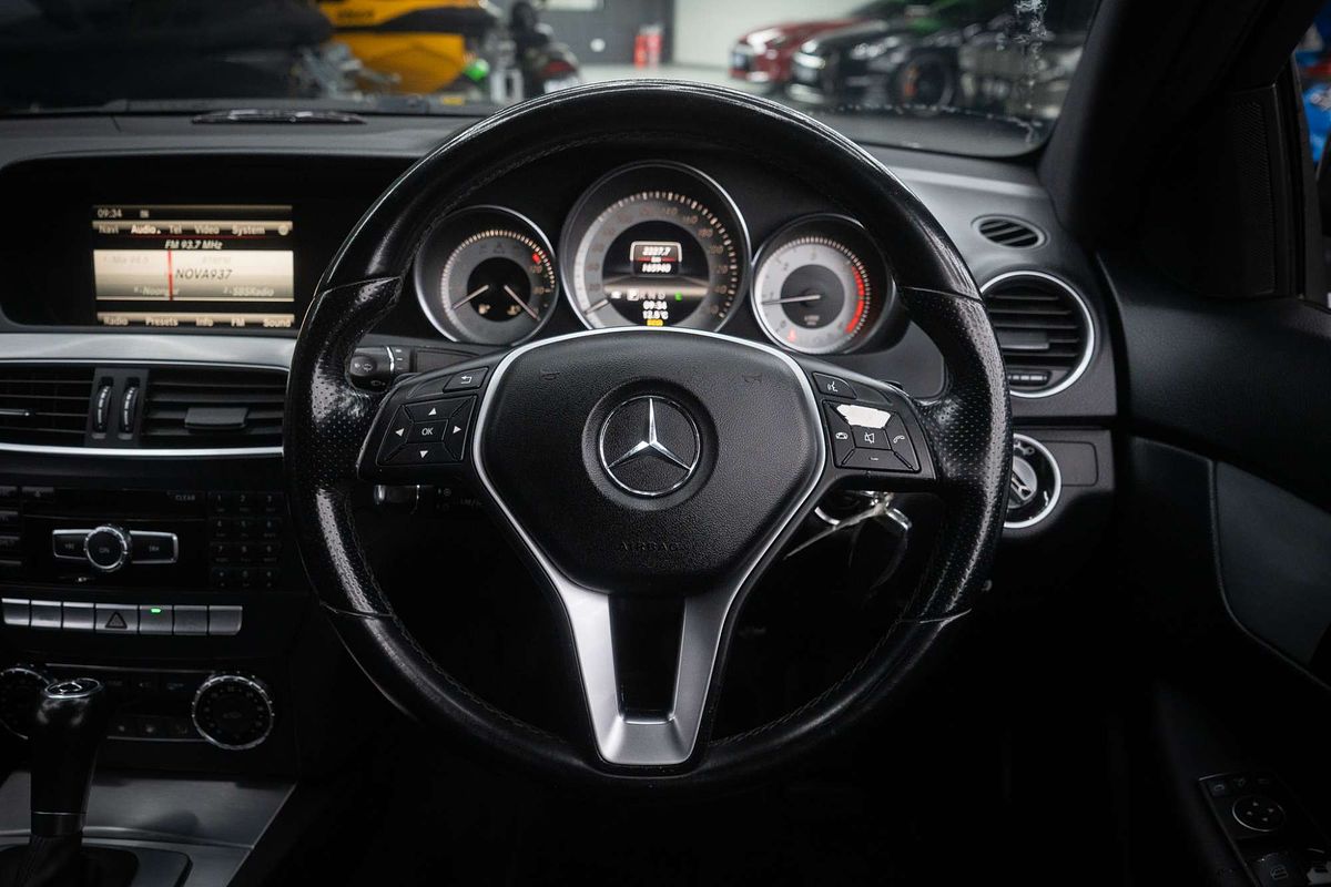 2012 Mercedes-Benz C-Class C250 CDI BlueEFFICIENCY C204