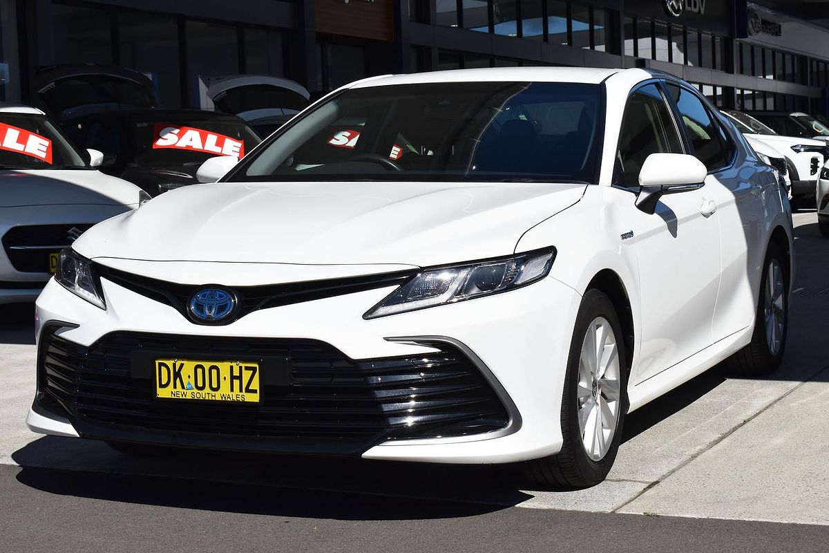 2024 Toyota Camry Ascent AXVH70R