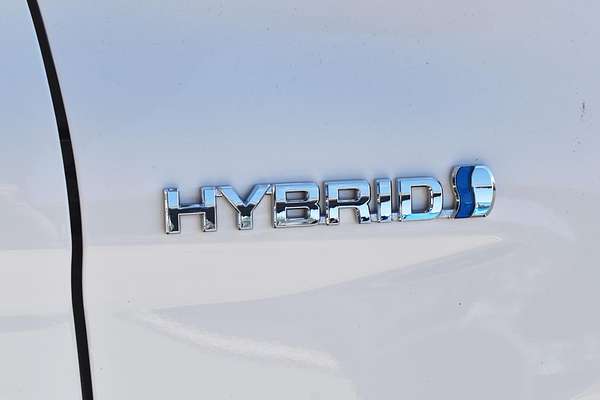2024 Toyota Camry Ascent AXVH70R