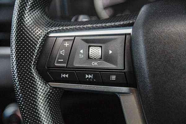 2024 Mitsubishi Outlander ES ZM