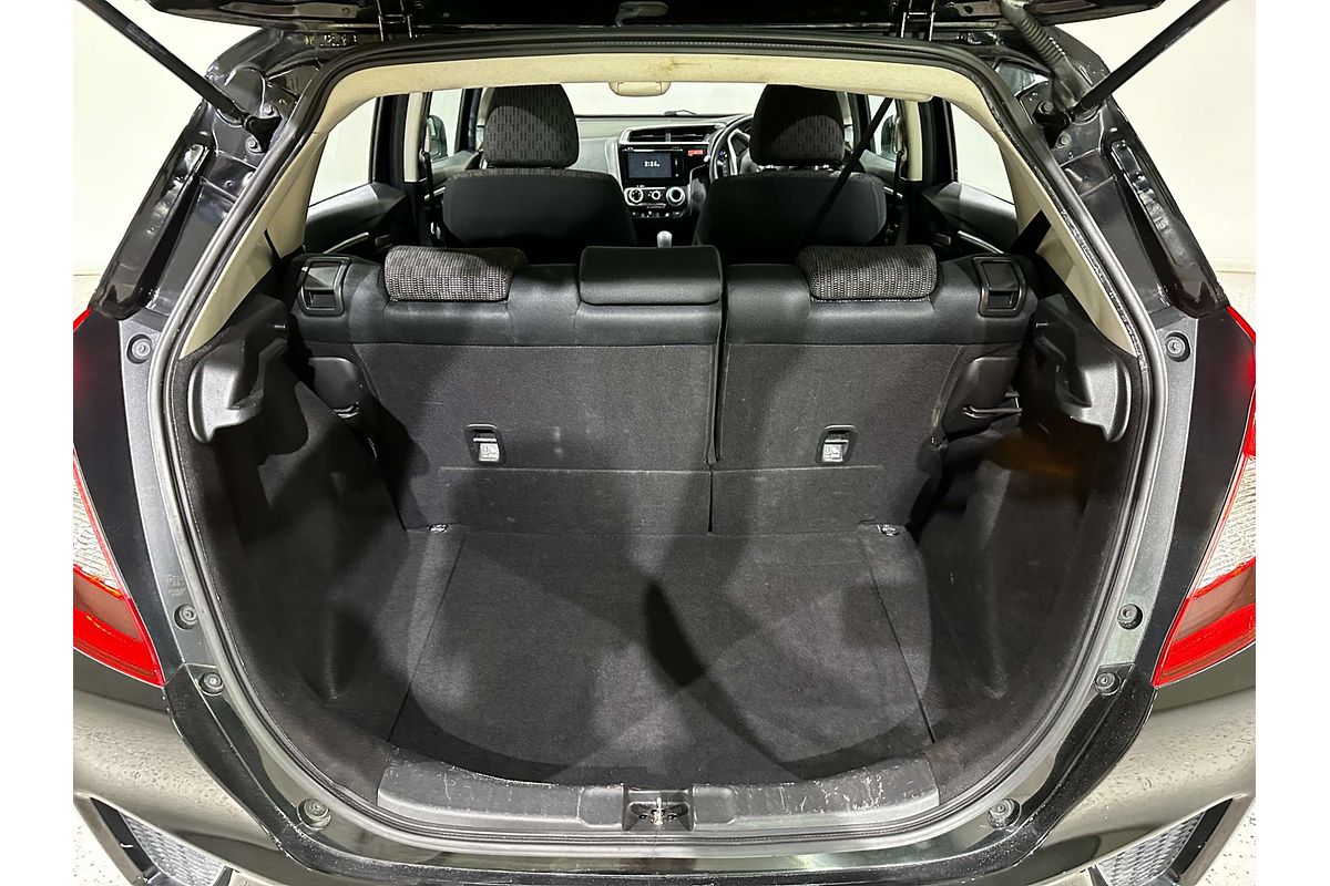 2016 Honda Jazz VTi GF