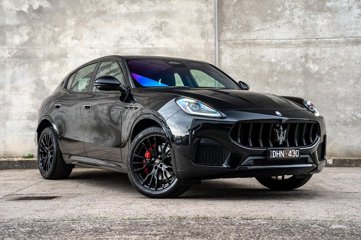 2024 Maserati Grecale Modena M182