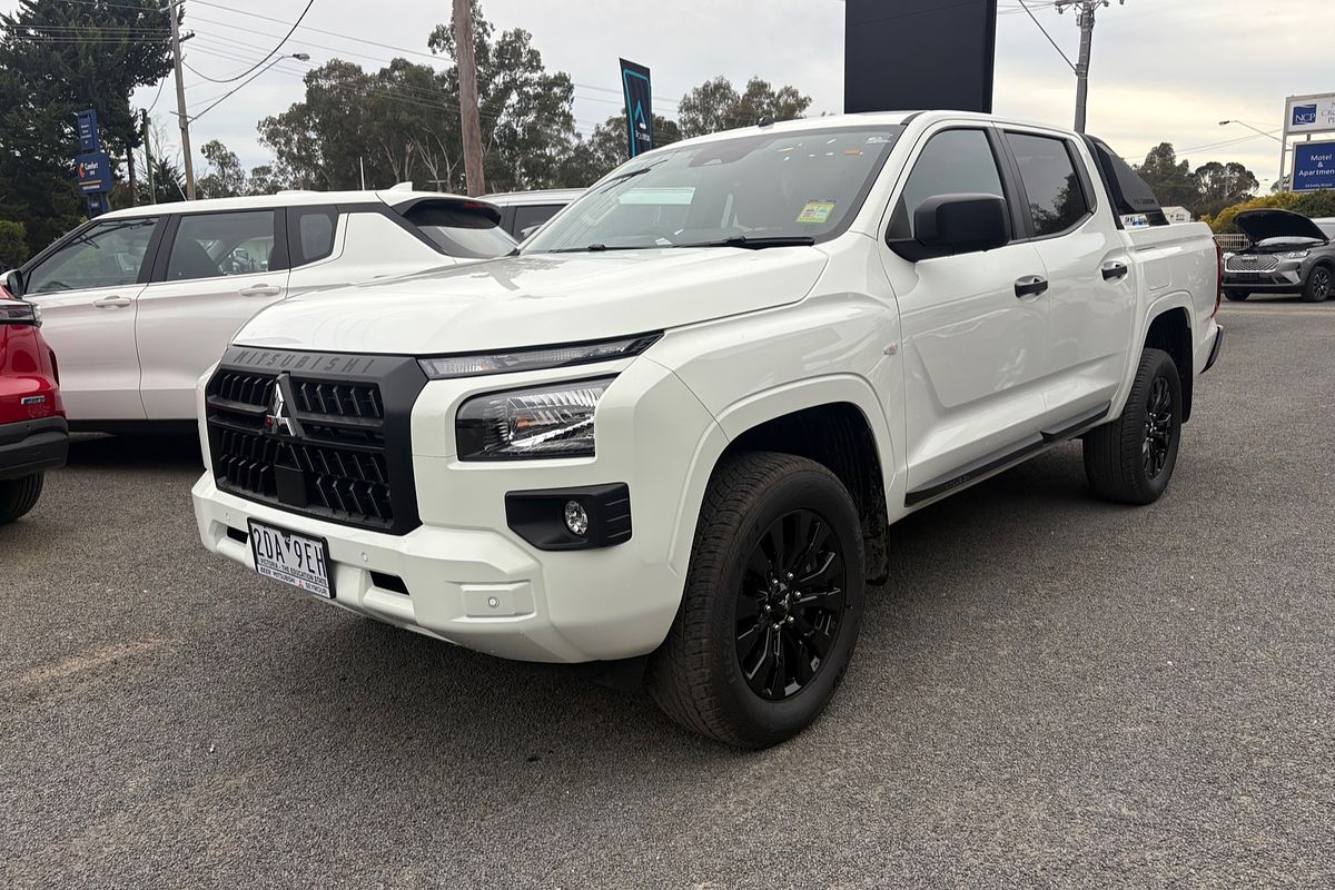 2025 Mitsubishi Triton GLX-R MV 4X4
