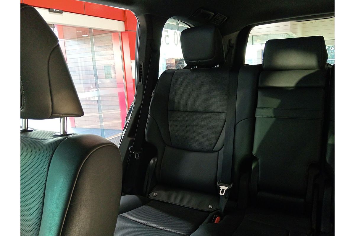2022 Toyota Landcruiser VX FJA300R
