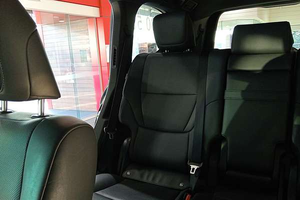 2022 Toyota Landcruiser VX FJA300R