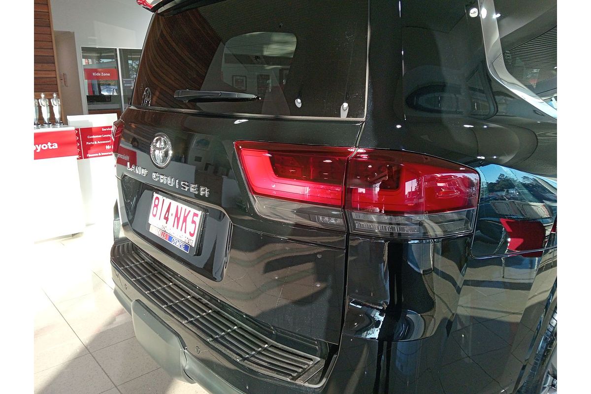 2022 Toyota Landcruiser VX FJA300R