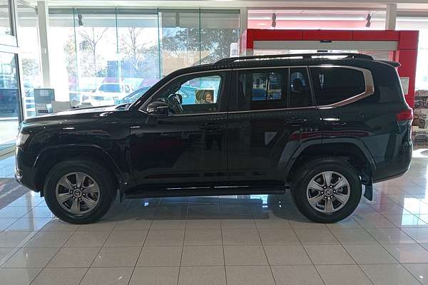 2022 Toyota Landcruiser VX FJA300R