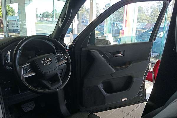 2022 Toyota Landcruiser VX FJA300R