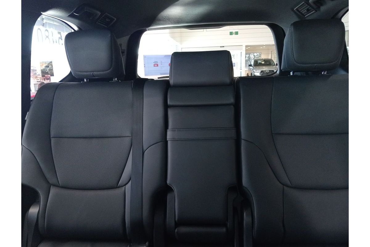 2022 Toyota Landcruiser VX FJA300R