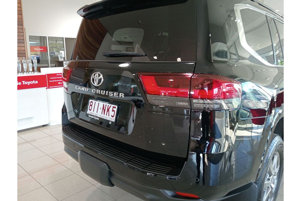 2022 Toyota Landcruiser VX FJA300R