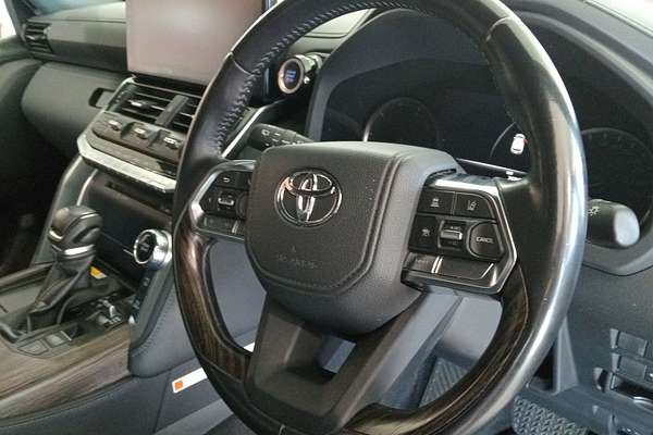 2022 Toyota Landcruiser VX FJA300R
