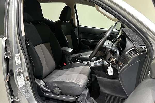 2021 Mitsubishi Triton GLX+ MR 4X4