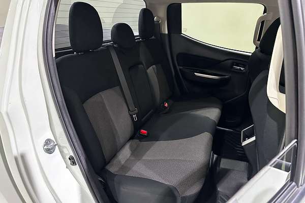 2022 Mitsubishi Triton GLS MR 4X4