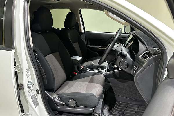 2022 Mitsubishi Triton GLS MR 4X4