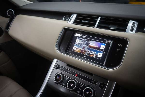 2016 Land Rover Range Rover Sport SDV6 SE L494