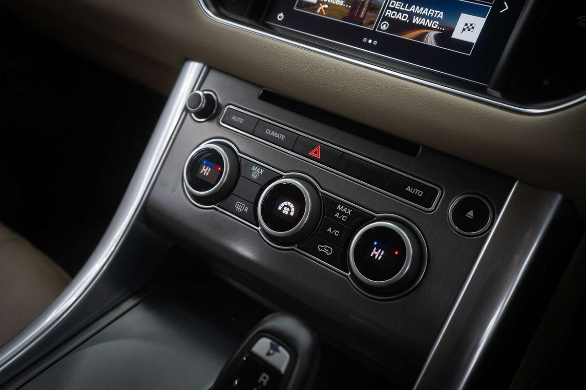 2016 Land Rover Range Rover Sport SDV6 SE L494