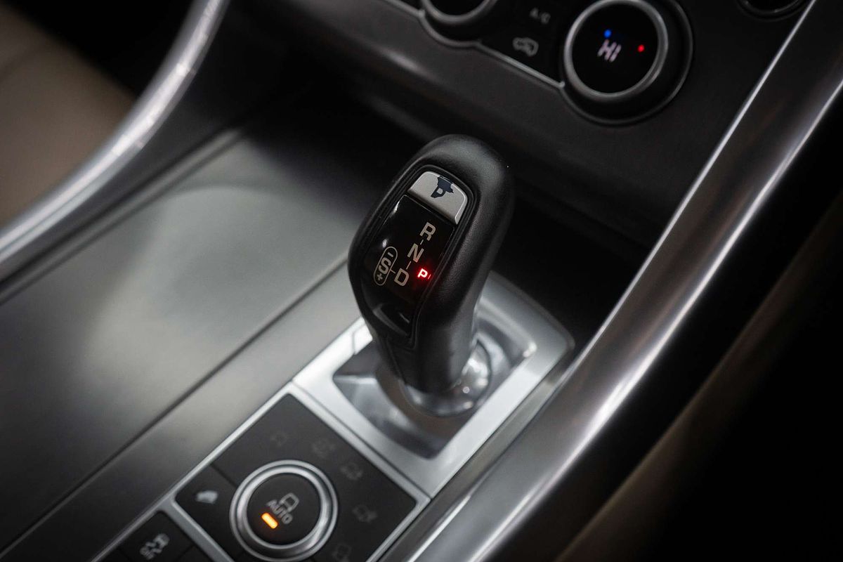 2016 Land Rover Range Rover Sport SDV6 SE L494