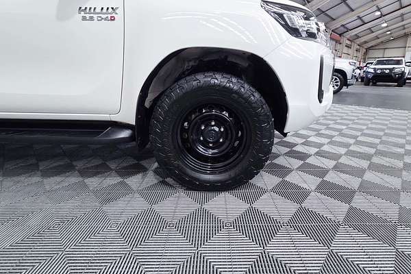 2021 Toyota Hilux SR GUN126R 4X4