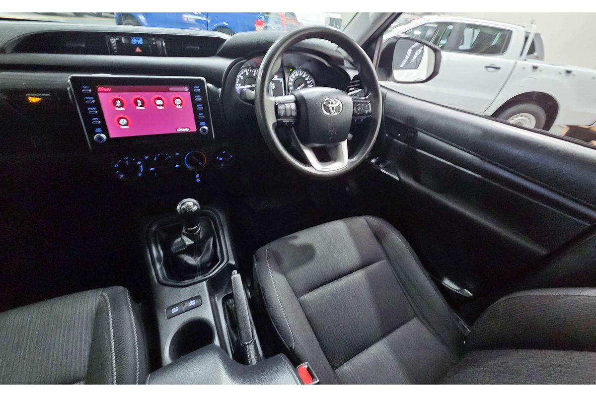 2021 Toyota Hilux SR GUN126R 4X4