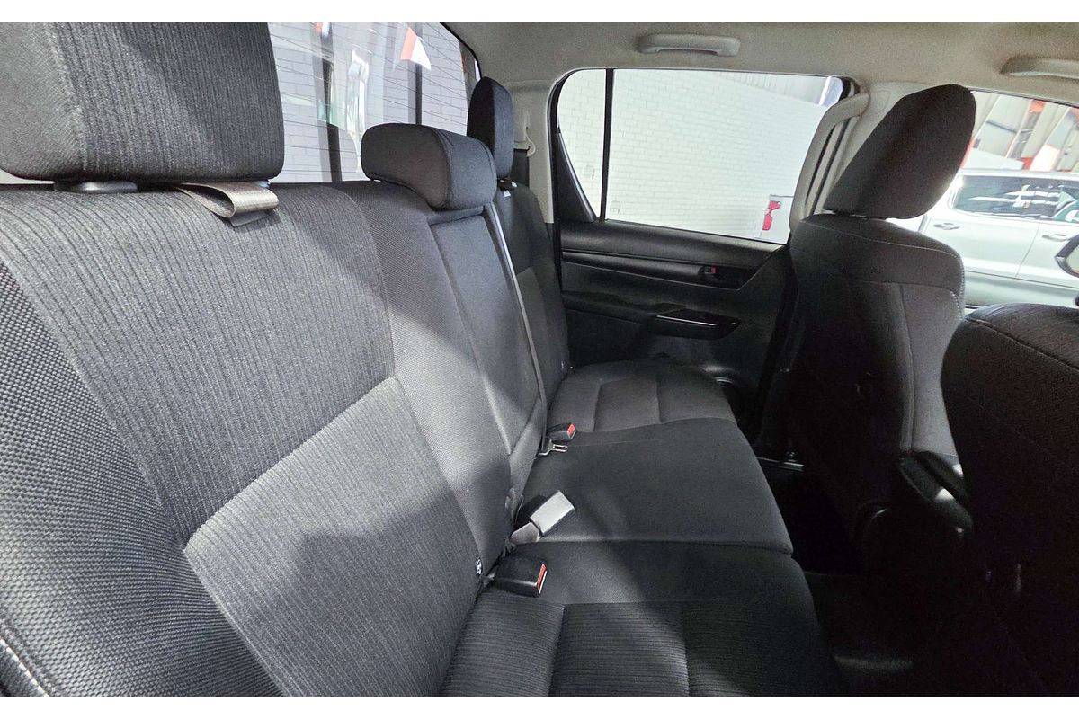 2021 Toyota Hilux SR GUN126R 4X4
