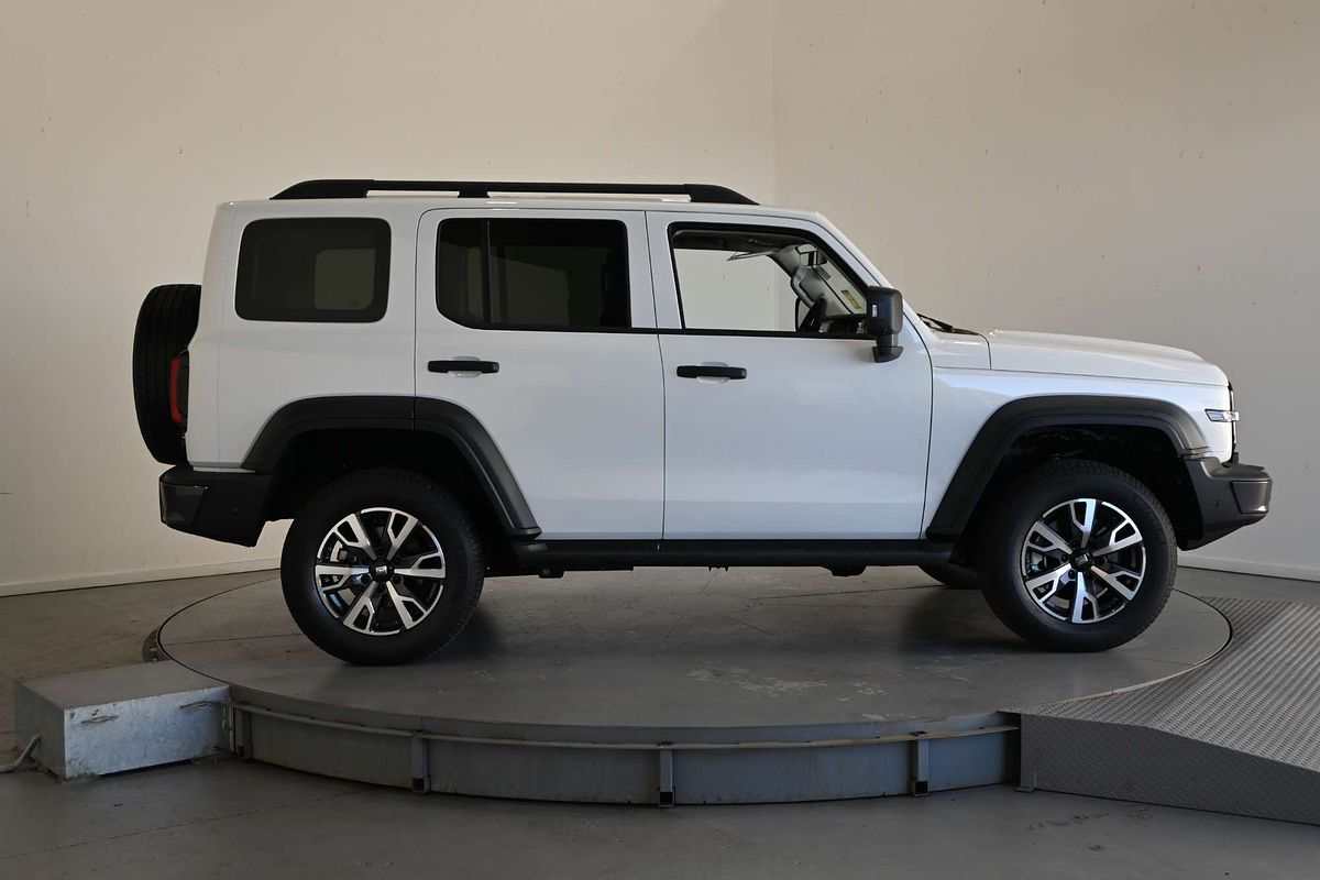 2025 GWM Tank 300 Ultra Hybrid P01