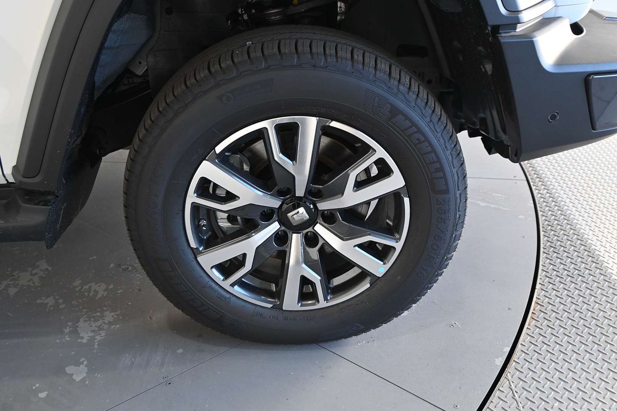 2025 GWM Tank 300 Ultra Hybrid P01