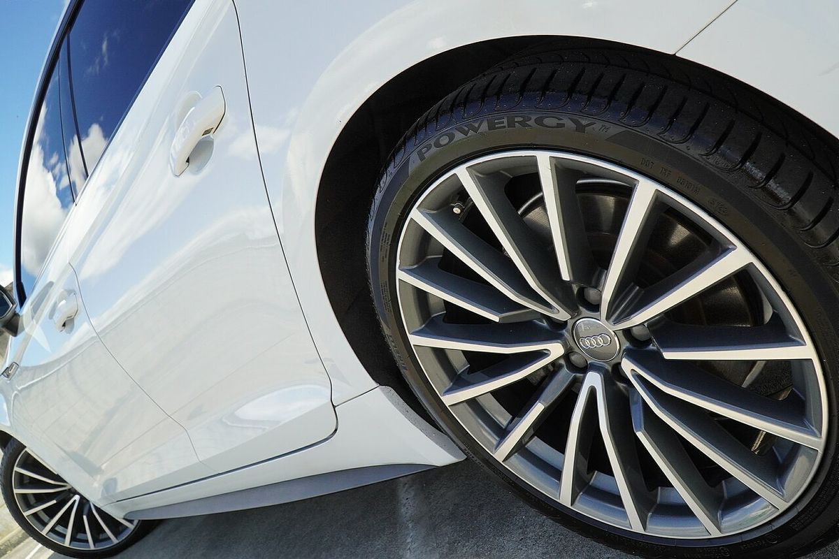 2018 Audi A5 sport F5