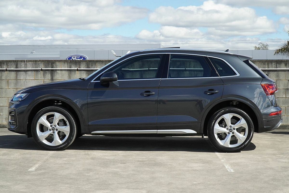2023 Audi Q5 40 TDI FY
