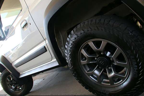2022 Suzuki Jimny GLX GJ