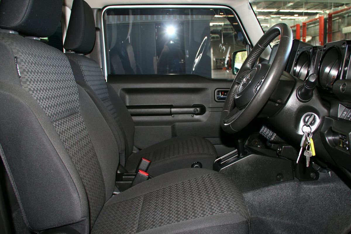 2022 Suzuki Jimny GLX GJ