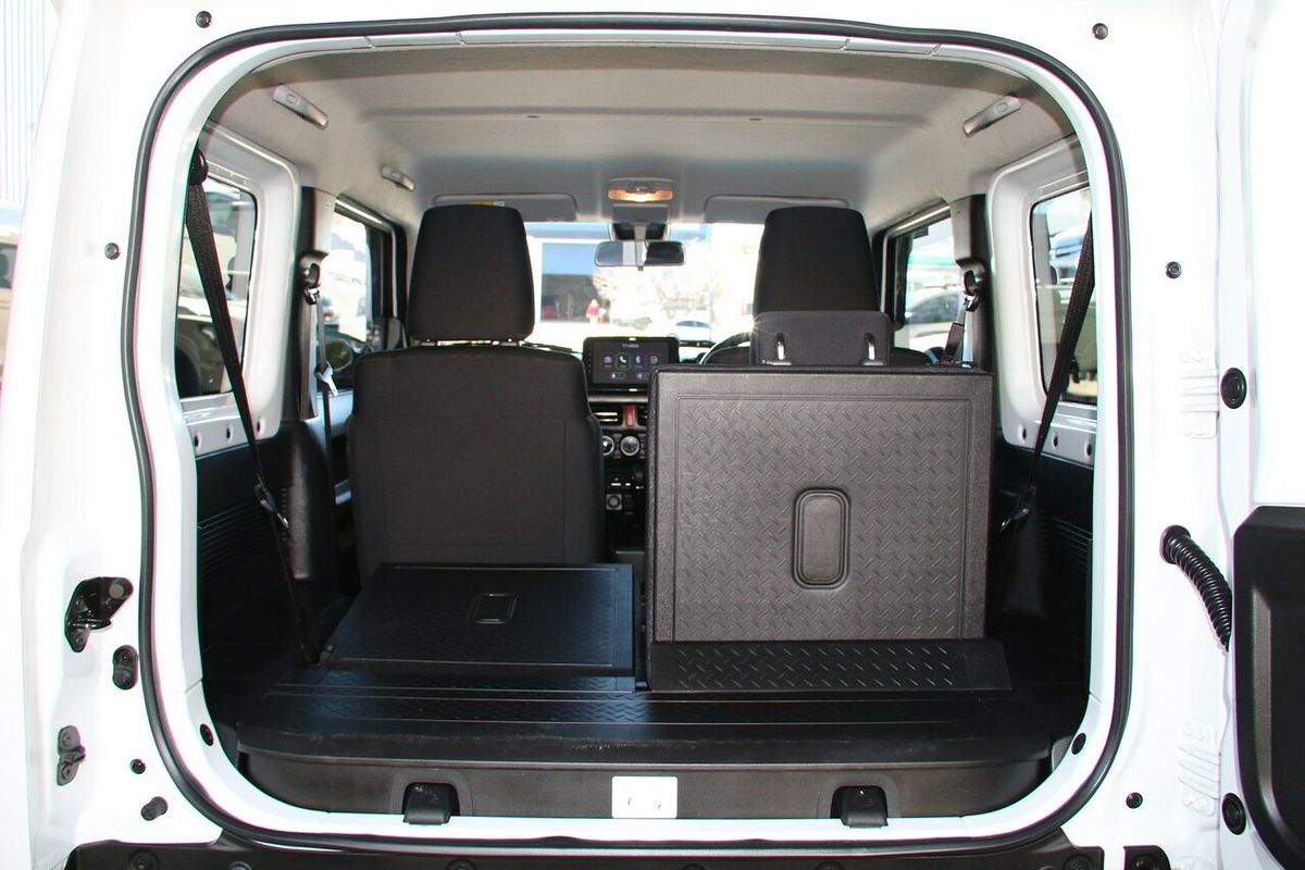 2022 Suzuki Jimny GLX GJ