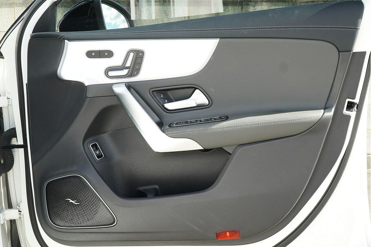 2019 Mercedes-Benz A-Class A250 V177