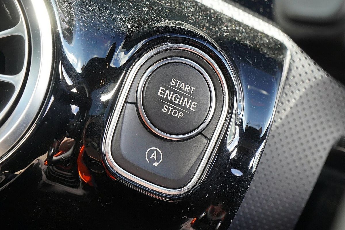 2019 Mercedes-Benz A-Class A250 V177