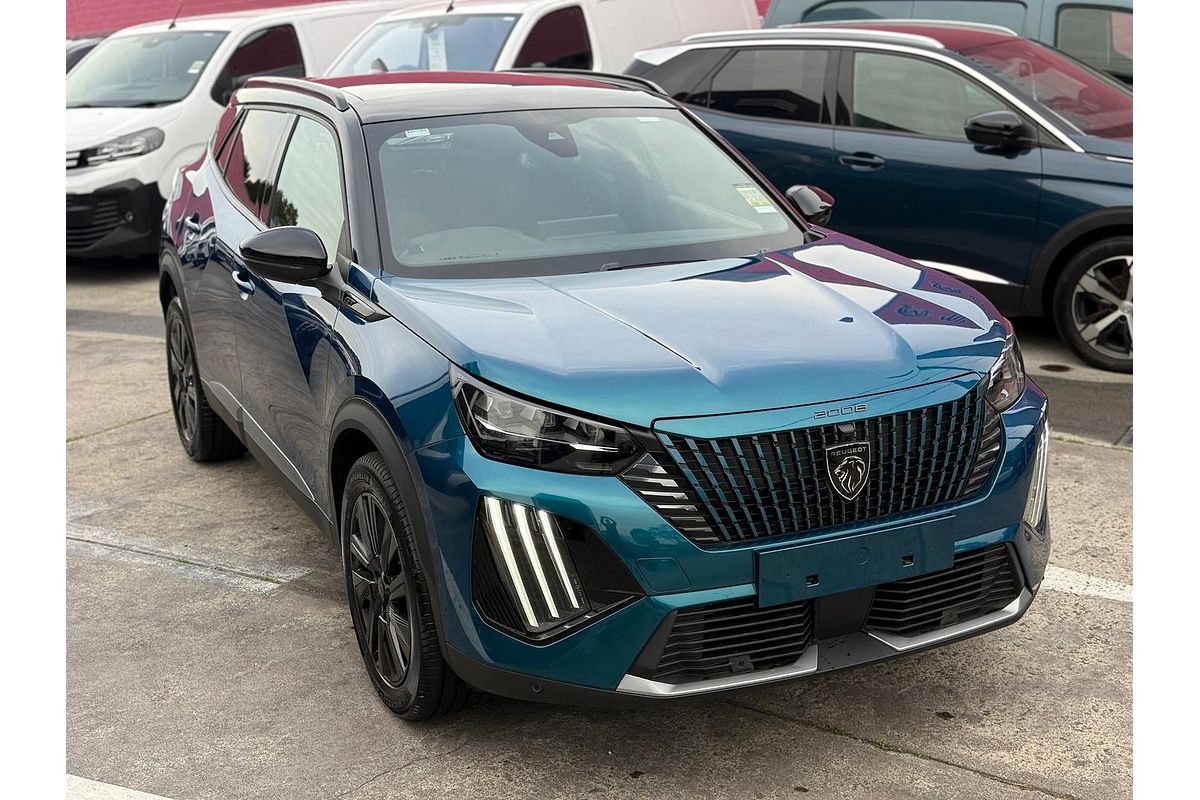2025 Peugeot 2008 GT Hybrid P24