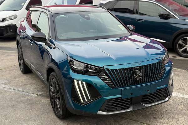 2025 Peugeot 2008 GT Hybrid P24