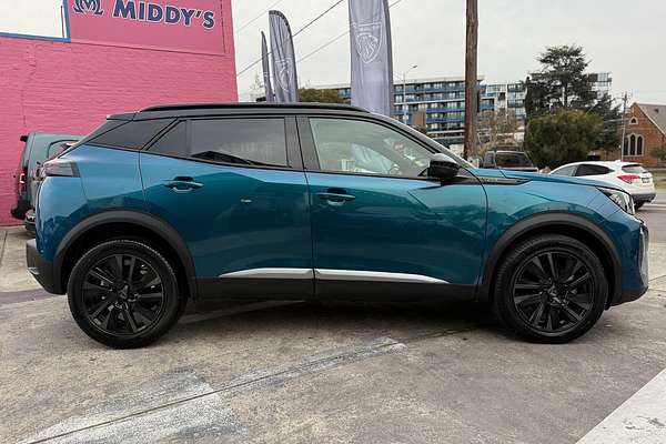 2025 Peugeot 2008 GT Hybrid P24