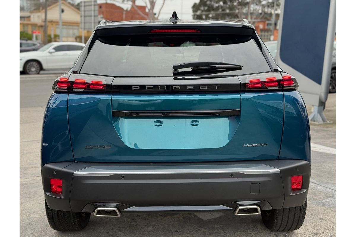 2025 Peugeot 2008 GT Hybrid P24