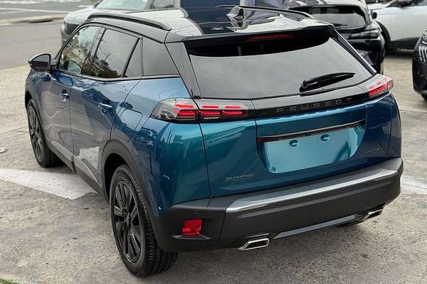 2025 Peugeot 2008 GT Hybrid P24
