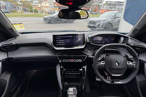 2025 Peugeot 2008 GT Hybrid P24