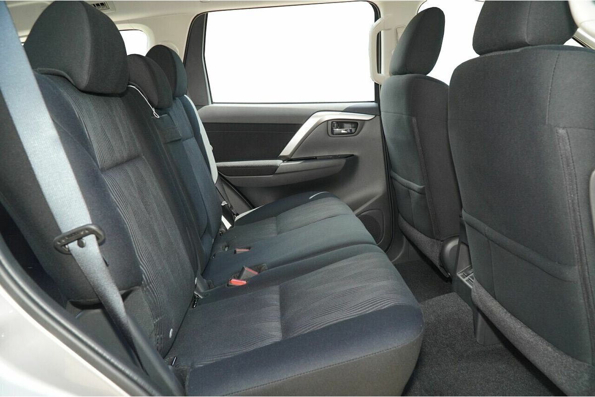 2024 Mitsubishi Pajero Sport GLX QG