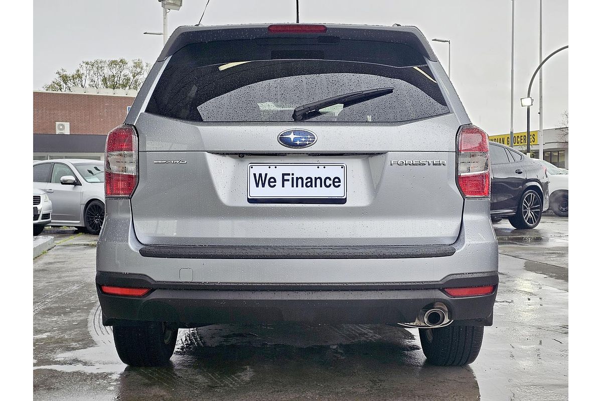 2014 Subaru Forester 2.5i-L S4