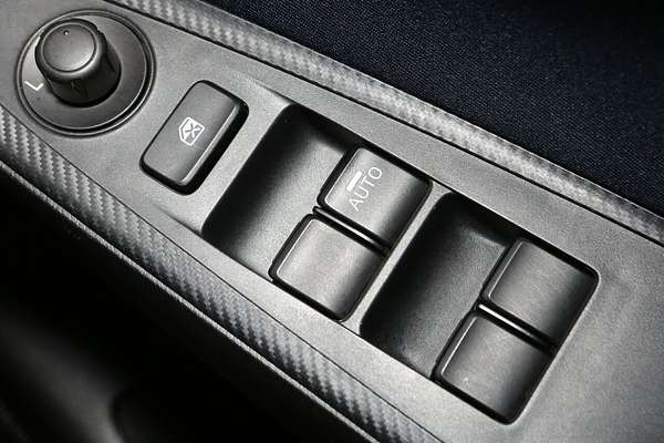2015 Mazda 2 Maxx DJ Series
