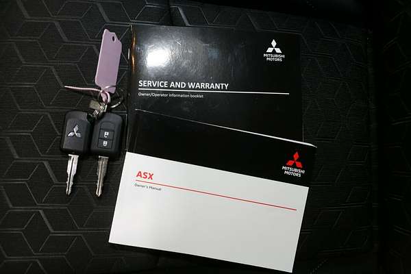 2022 Mitsubishi ASX ES XD