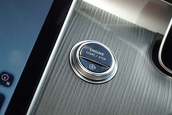 2023 Mercedes-Benz C-Class C300 W206
