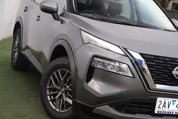 2024 Nissan X-TRAIL ST T33
